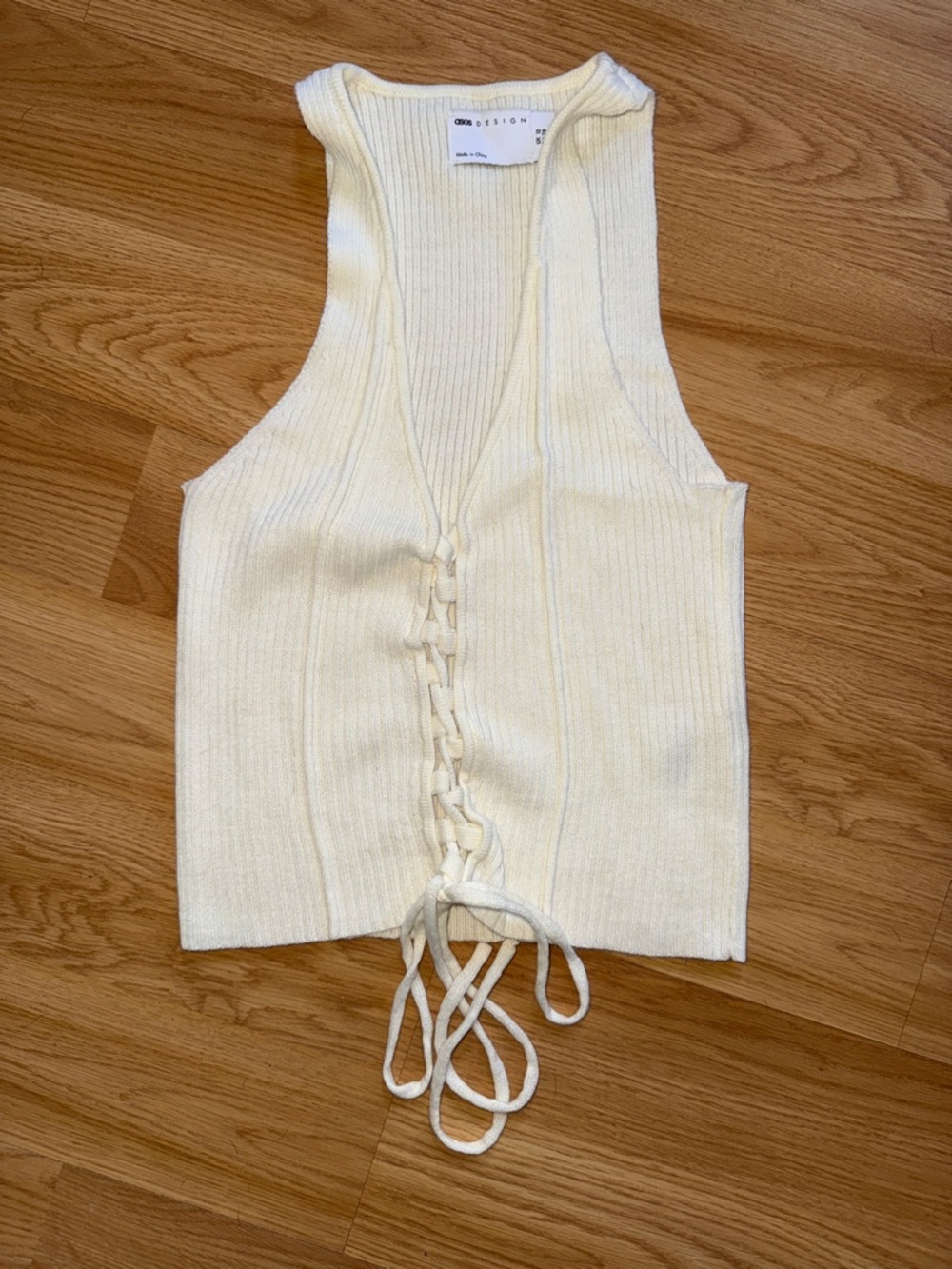 ASOS Knitted Lace-Up Tank Top in Cream Cropped Size 6